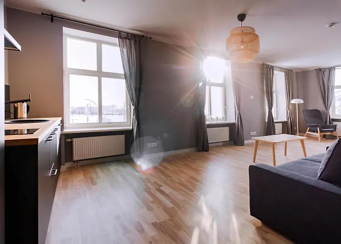 Modern In Old With A River View * 리가